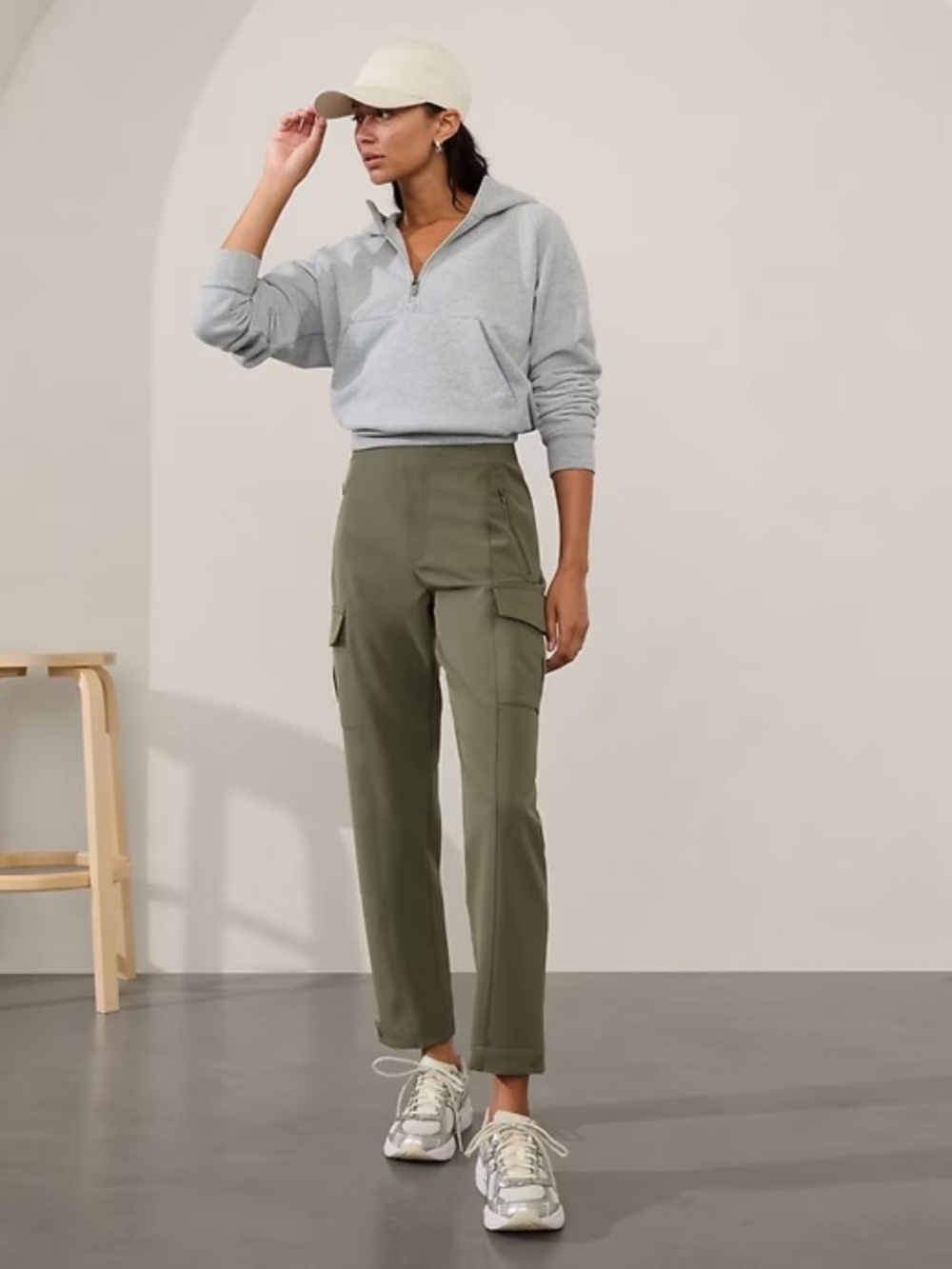 NWOT Athleta Endless High Rise Cargo Pant | Moss Green